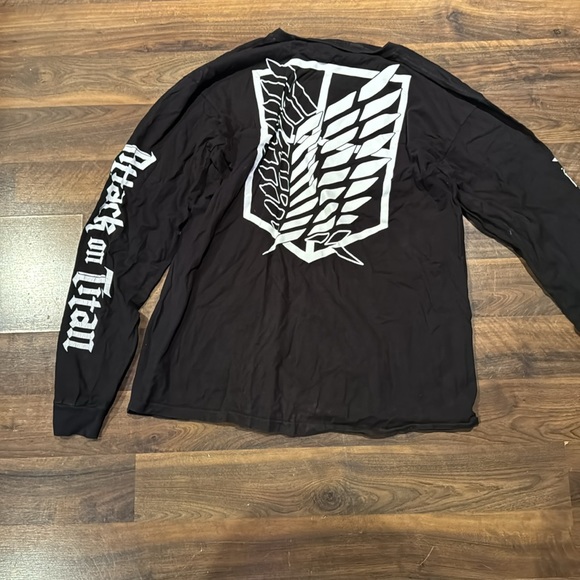 Attack on titan long sleeve shirt - Picture 5 of 6